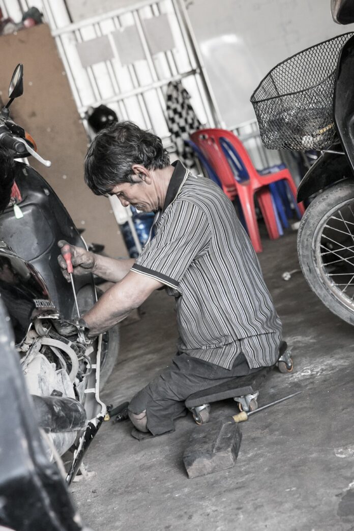 image-8 Photo Basic Motorcycle Maintenance: Simple Steps to Keep Your Motorcycle in Top Shape