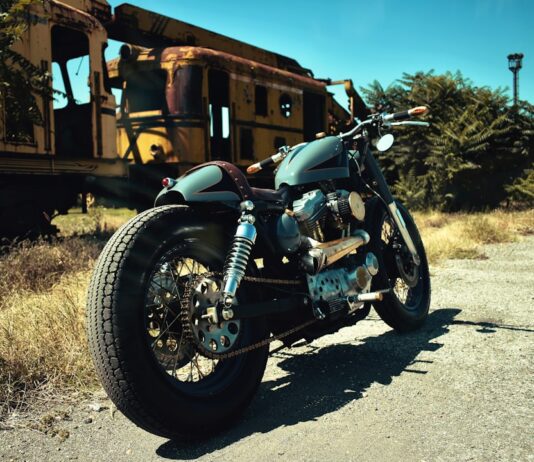 Sfaturi pentru călătorii lungi pe motocicletă Photo Long motorcycle trip