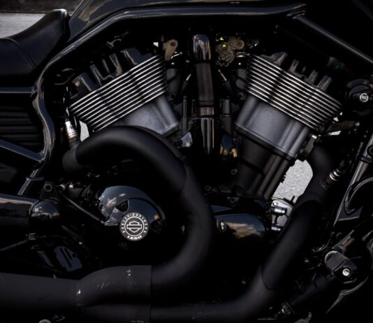 De ce se supraîncălzește motorul și cum acționezi? Photo Engine overheating