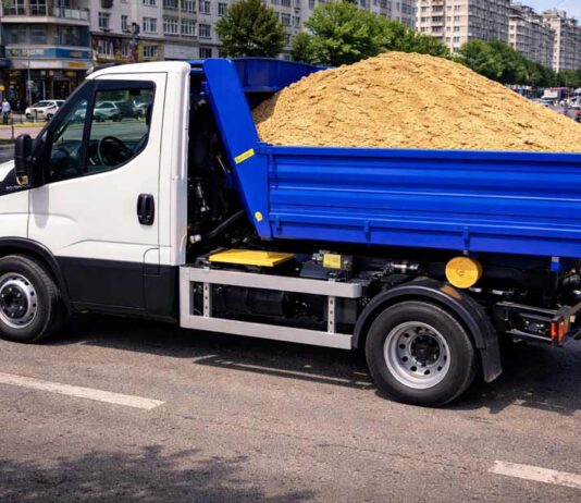 Transport nisip în București, livrare rapidă pentru construcții fără întârzieri