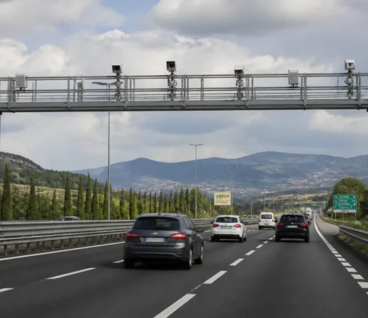 Vergilius Plus, sistemul italian care nu mai poate fi păcălit de șoferii grăbiți Vergilius Plus, sistemul italian care nu mai poate fi păcălit de șoferii grăbiți